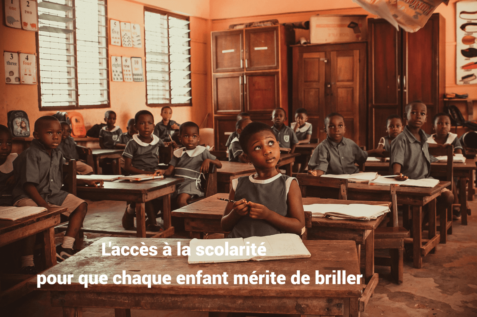 Elèves en classe secondaire Afrique