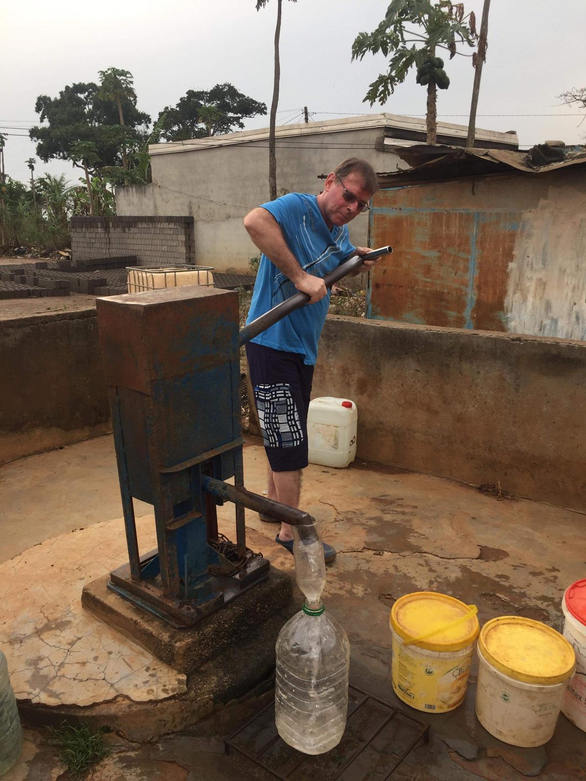 Thierry bénévole Cameroun